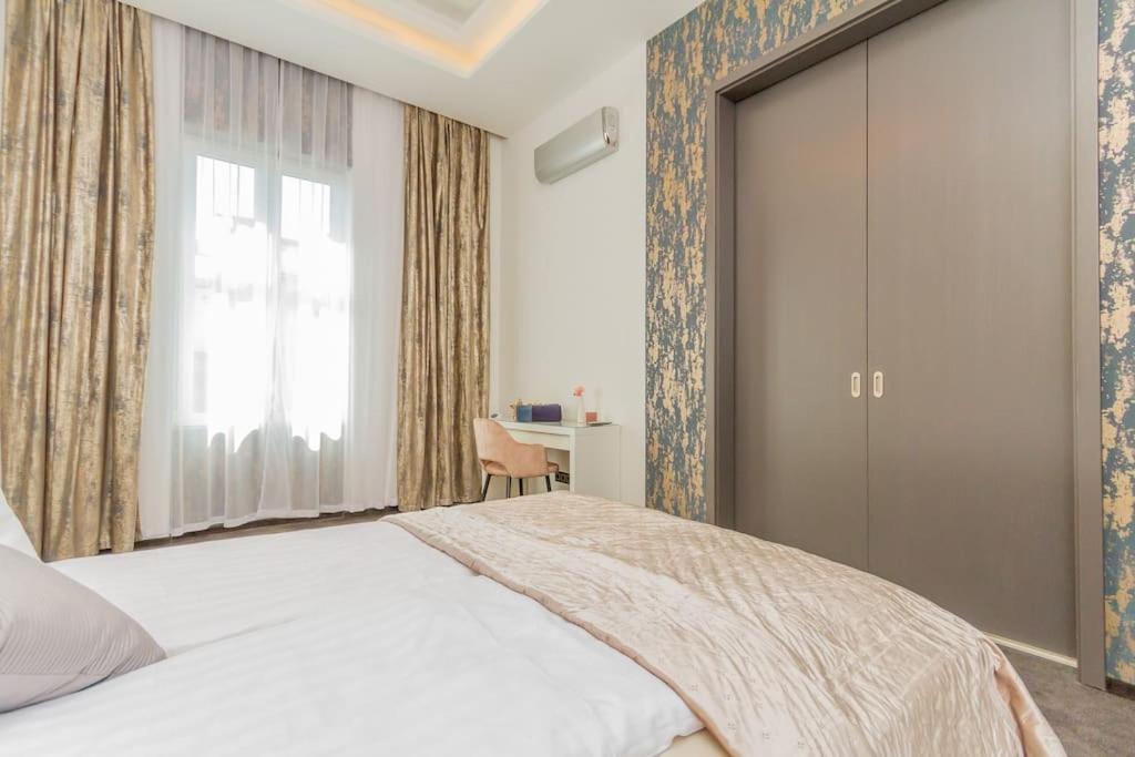 בודפשט The Opulent Oasis By Newave Apartments מראה חיצוני תמונה